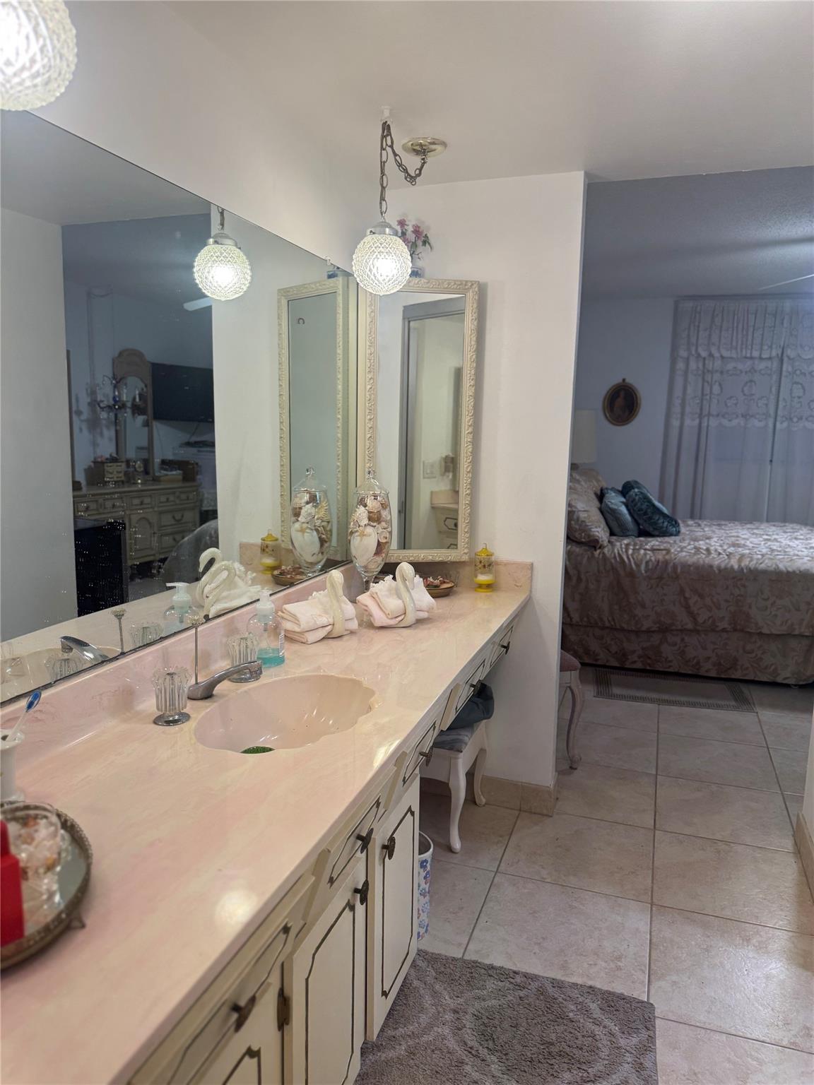 Topaz South Condo - Residential