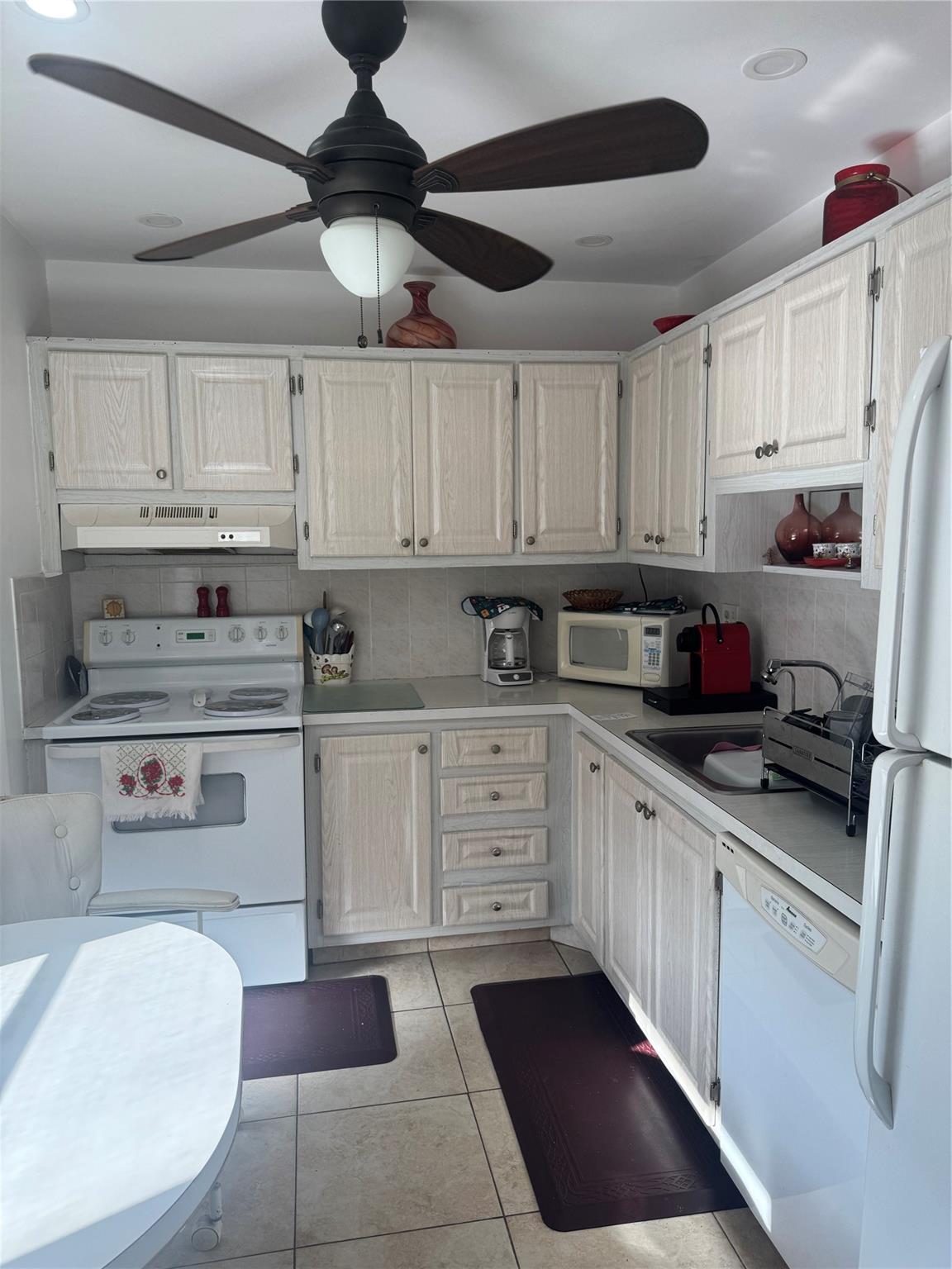 Topaz South Condo - Residential