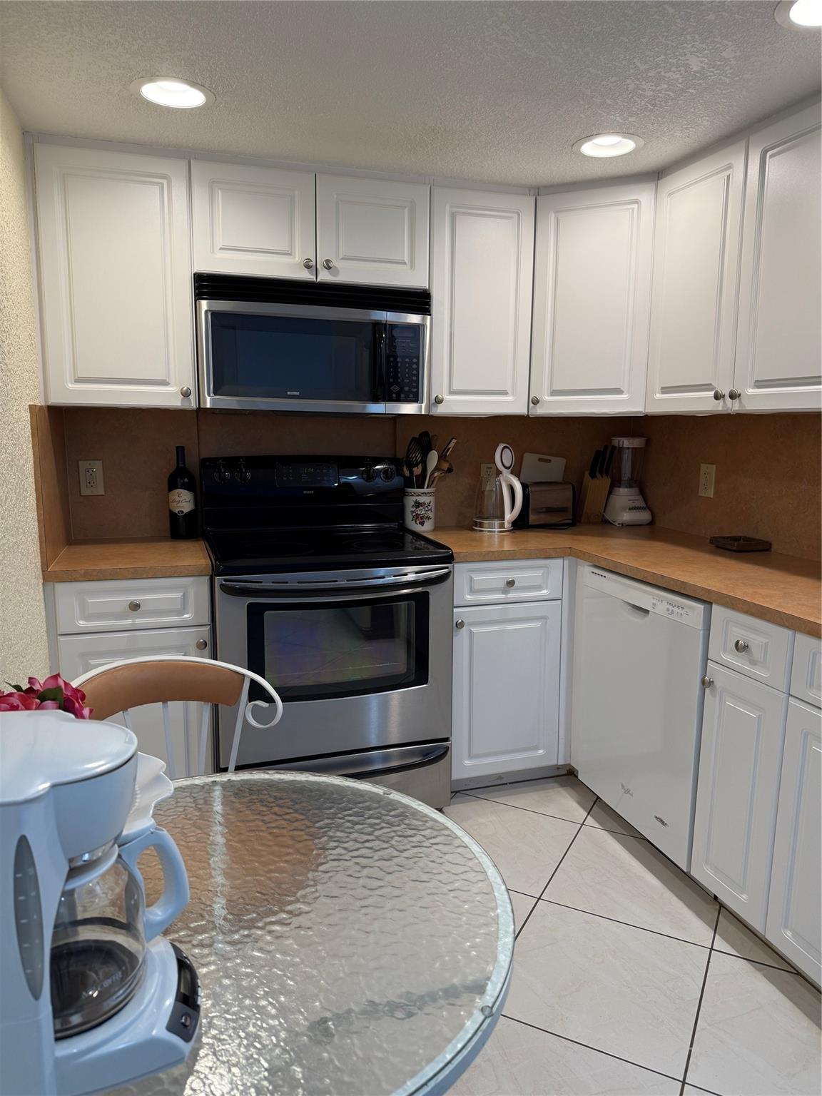 Pompano Beach Club North - Residential Lease