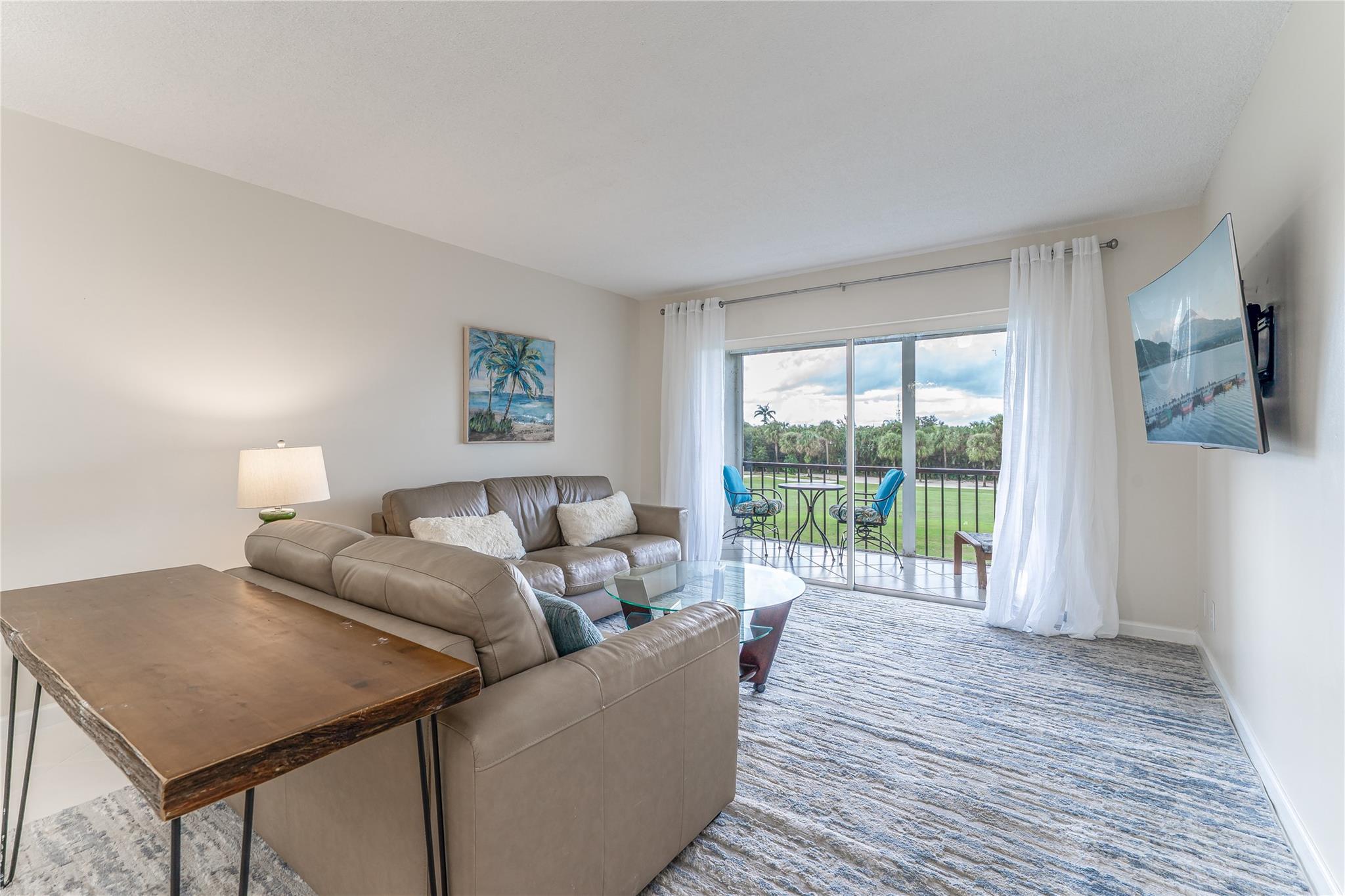 Hollybrook Golf & Tennis - Residential