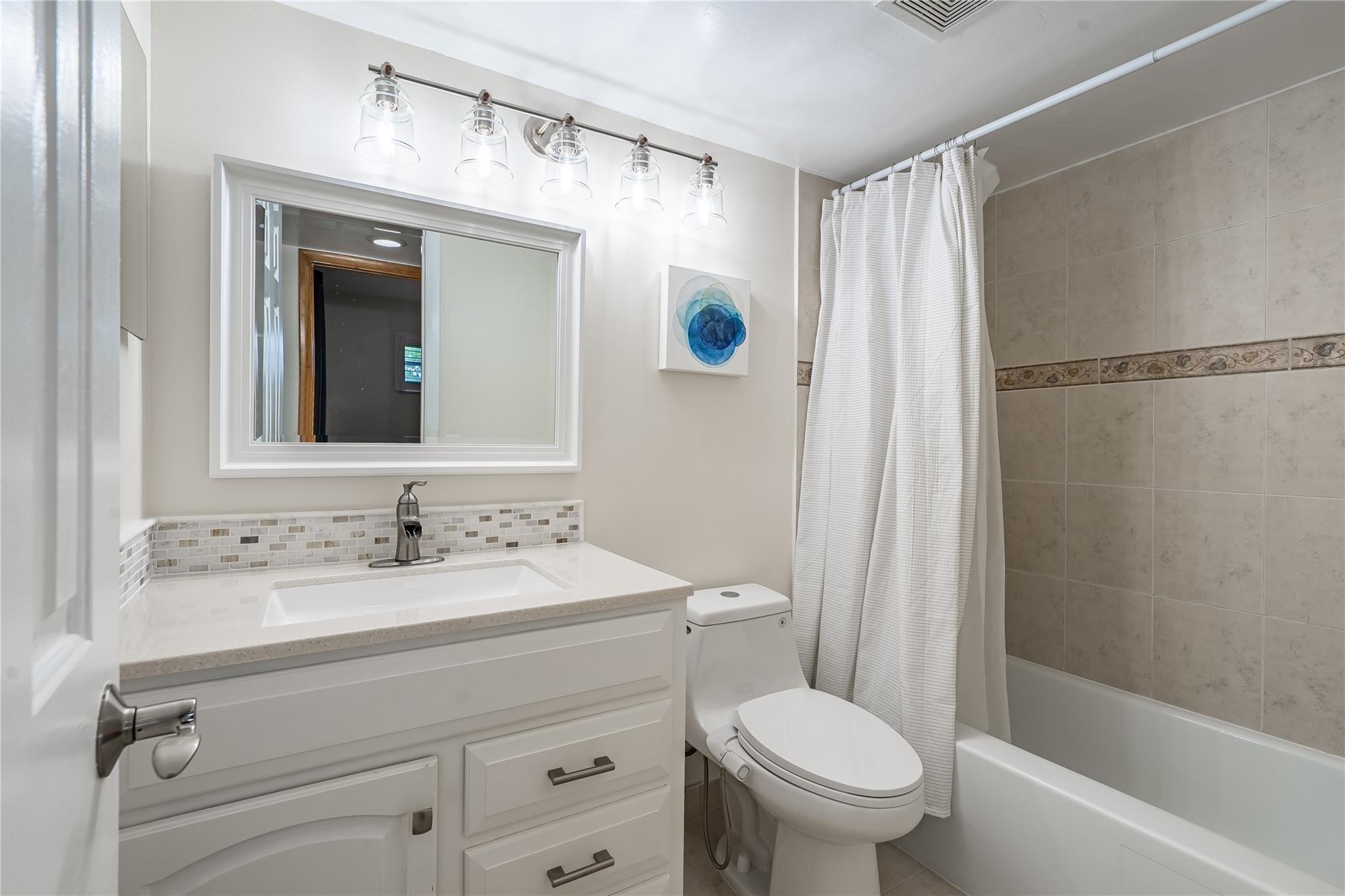 Hollybrook Golf & Tennis - Residential