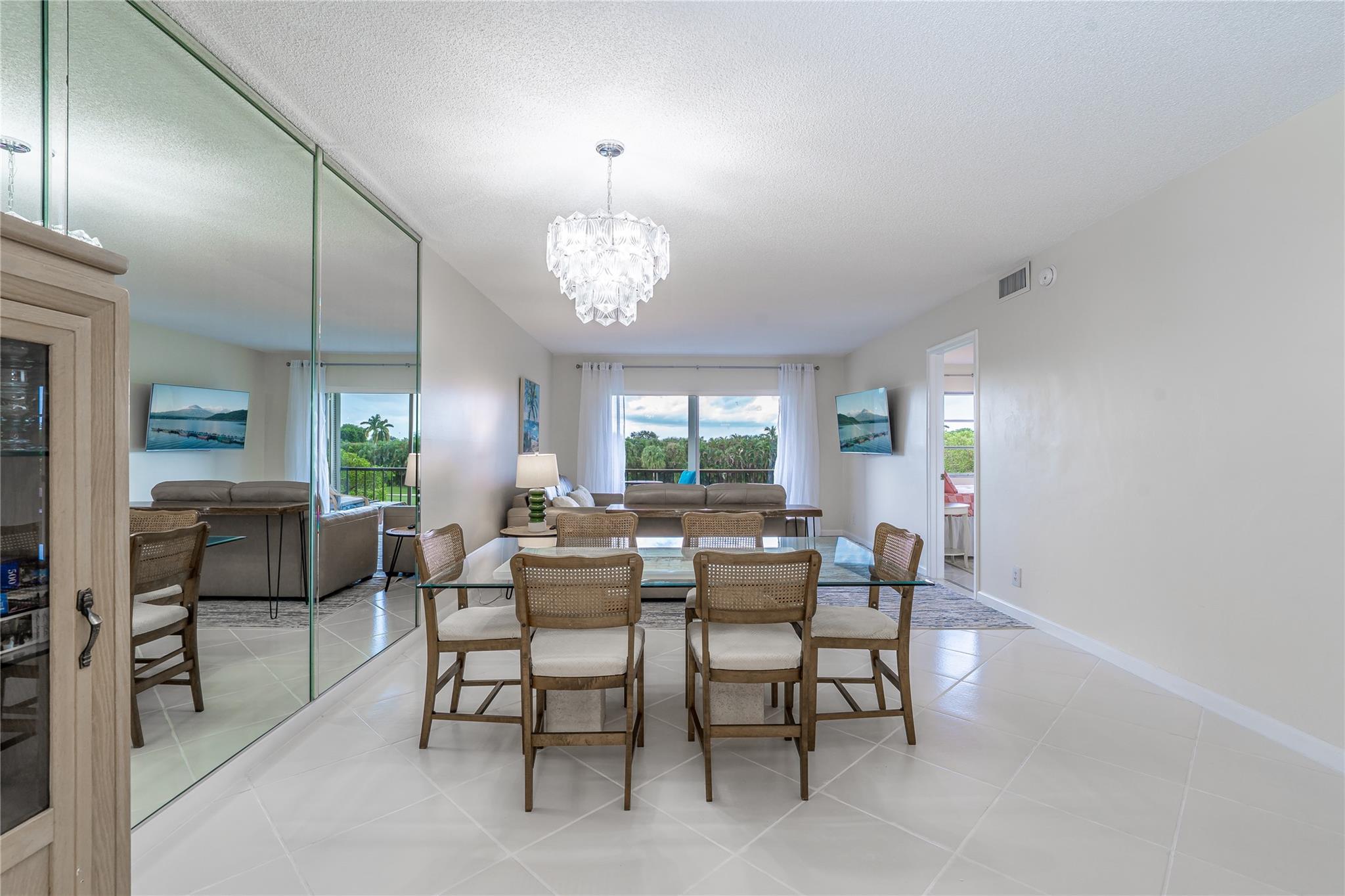 Hollybrook Golf & Tennis - Residential