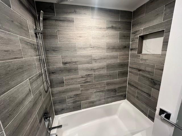 PARC COURT - Residential