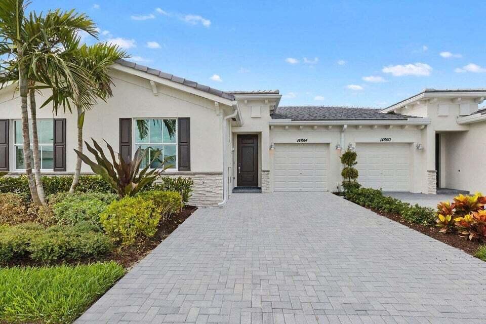 Photo of 13668 Night Sky Place, Delray Beach, FL 33484 (MLS # R10977615)