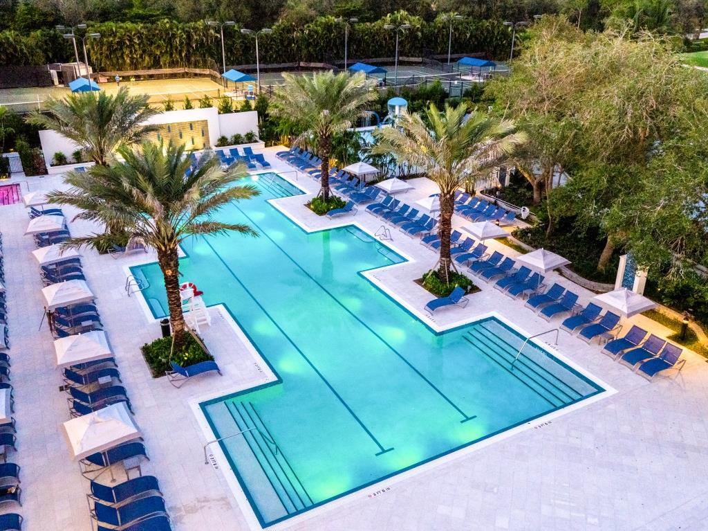 Mizner Country  Club - Residential