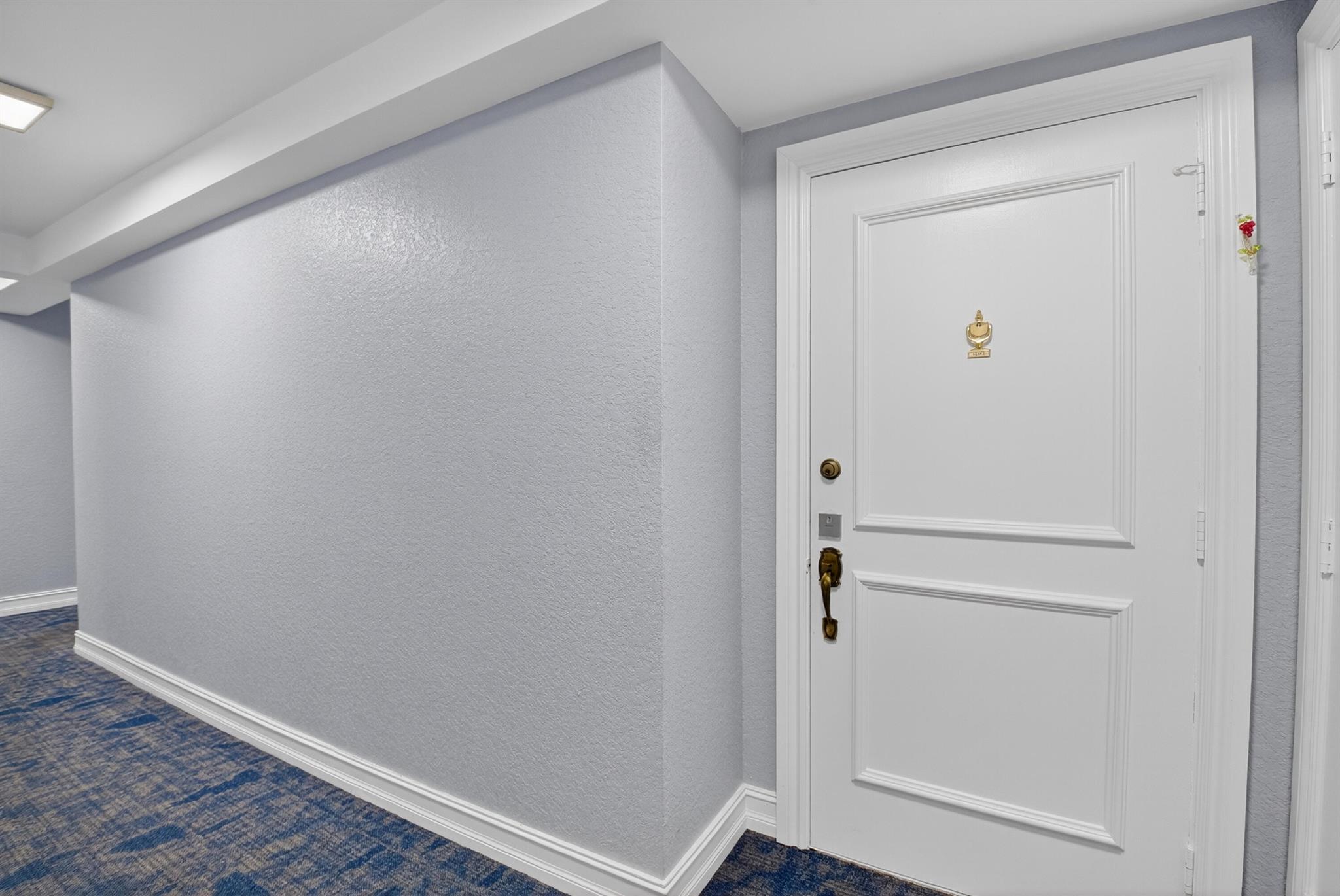 7847 Lakeside Boulevard 1042