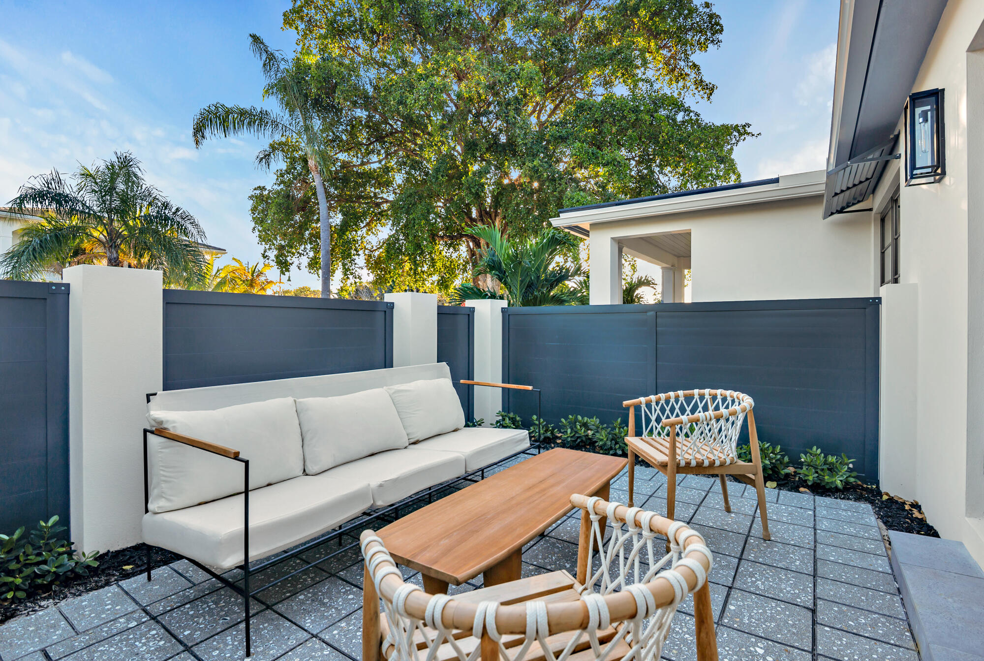 ALHAMBRA PARK PL IN - Residential