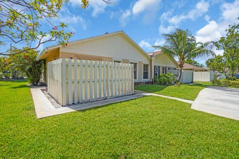 1972 SE 1st Circle 3a Boynton Beach FL 33435