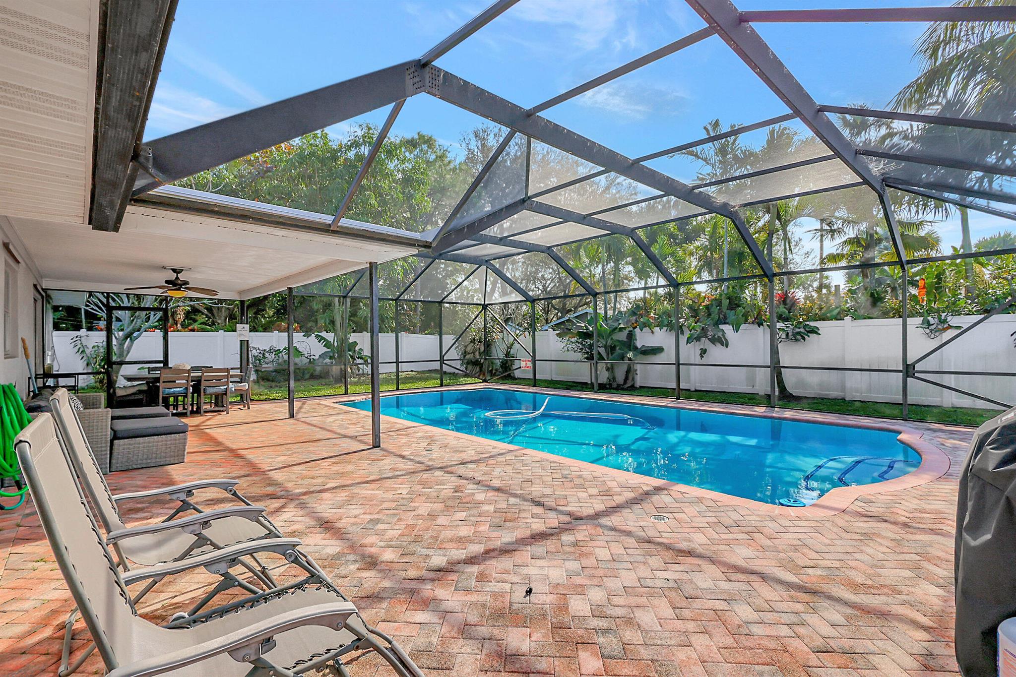 PALM BEACH GARDENS 6 - Residential
