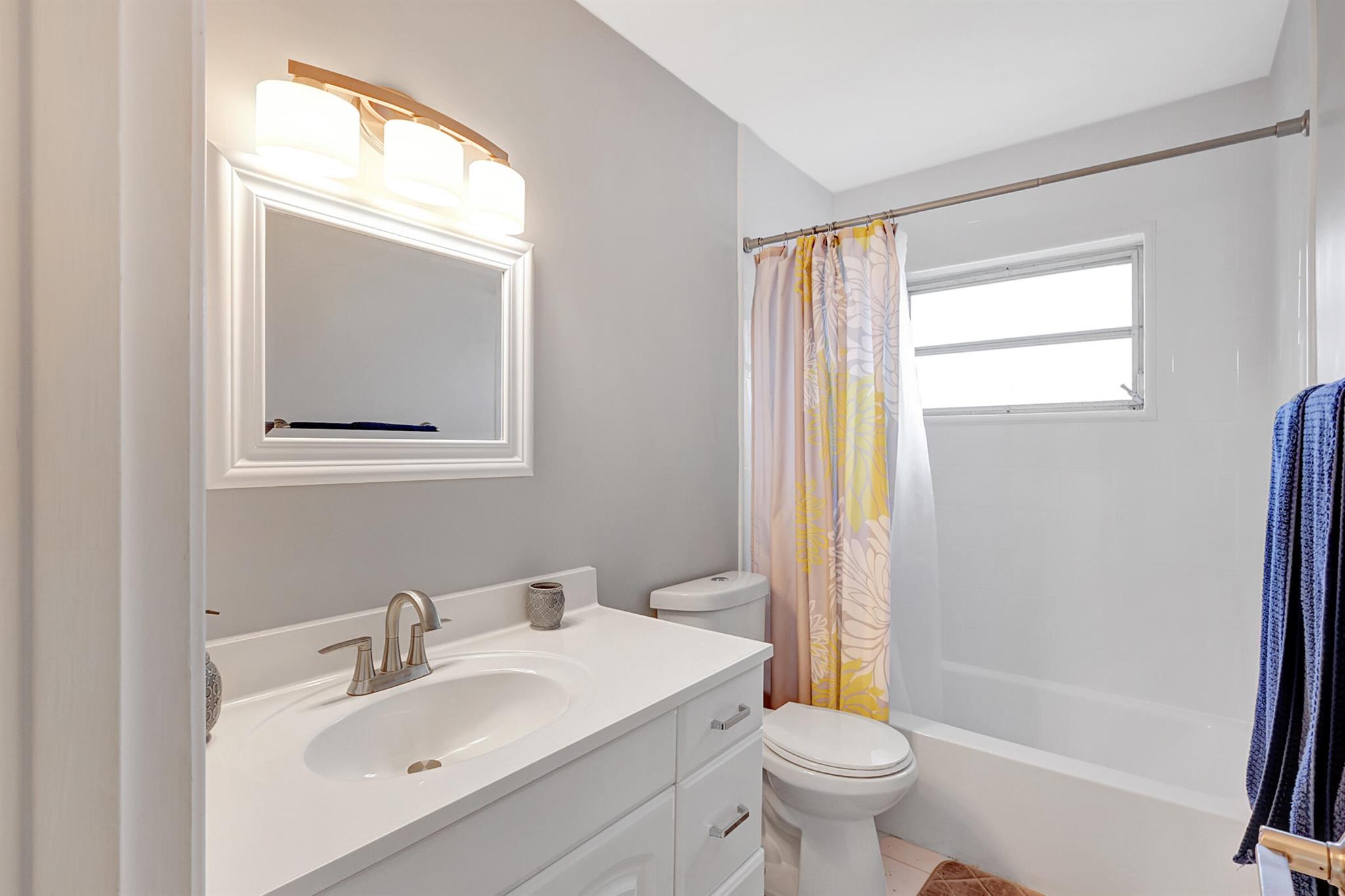 PALM BEACH GARDENS 6 - Residential