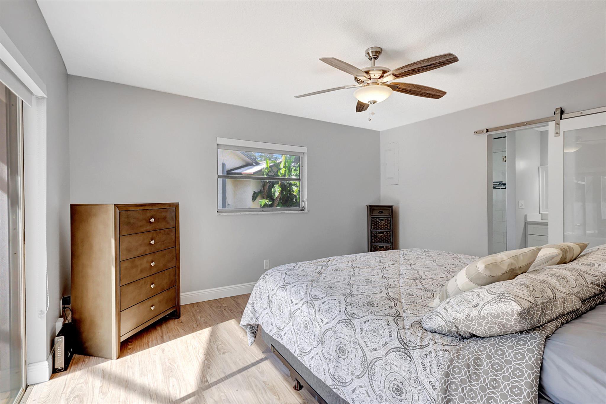 PALM BEACH GARDENS 6 - Residential