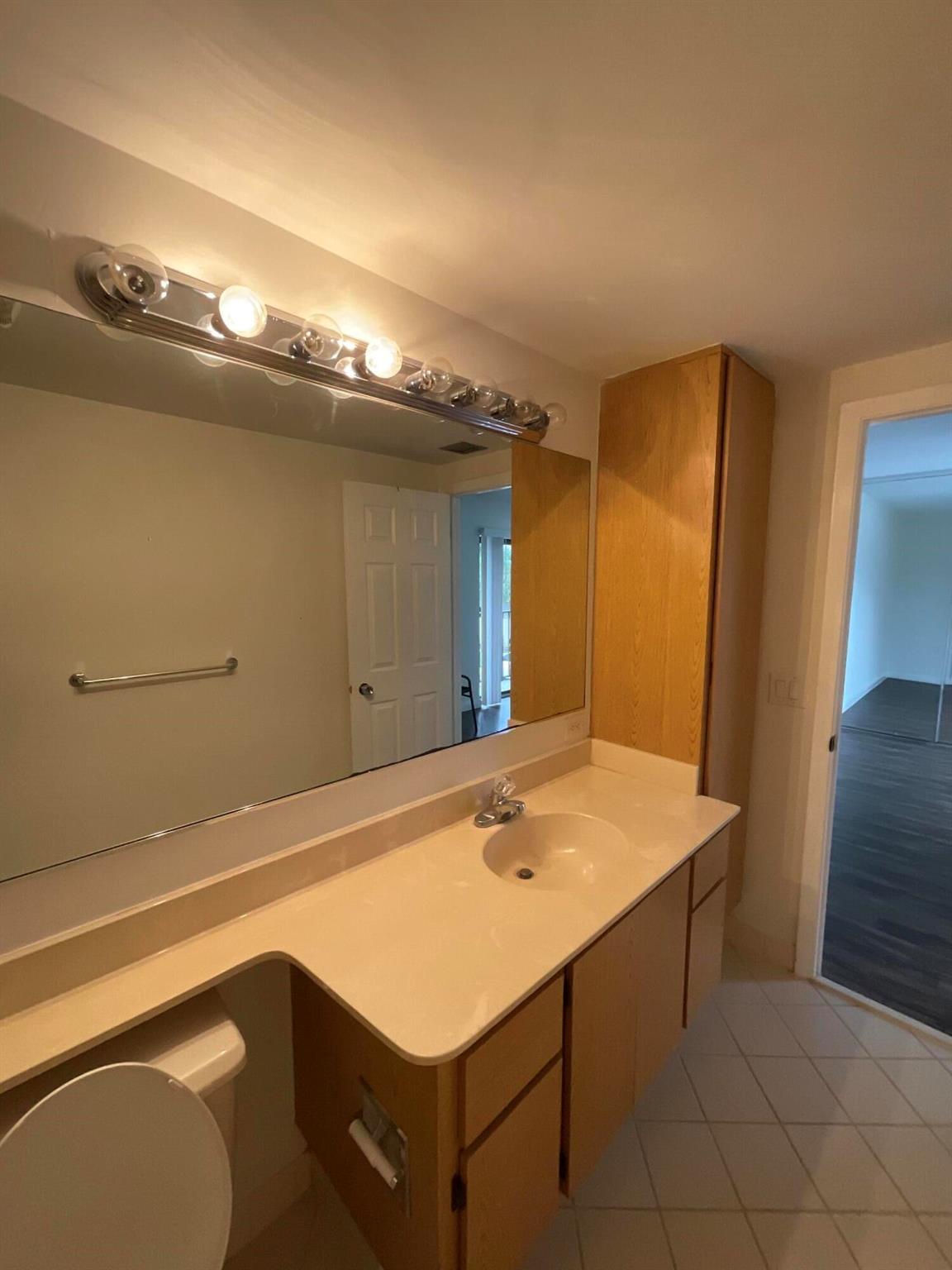 HERITAGE VILLAGE OF P B L - Residential Lease