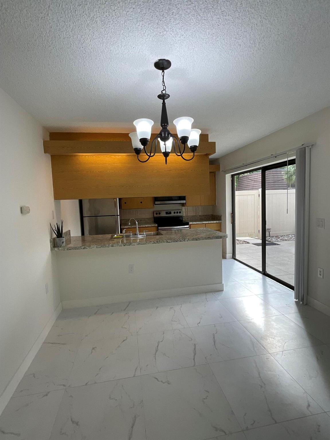 HERITAGE VILLAGE OF P B L - Residential Lease