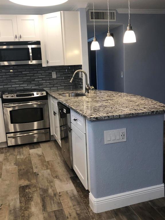 KINGS POINT FLANDERS CONDOS - Residential