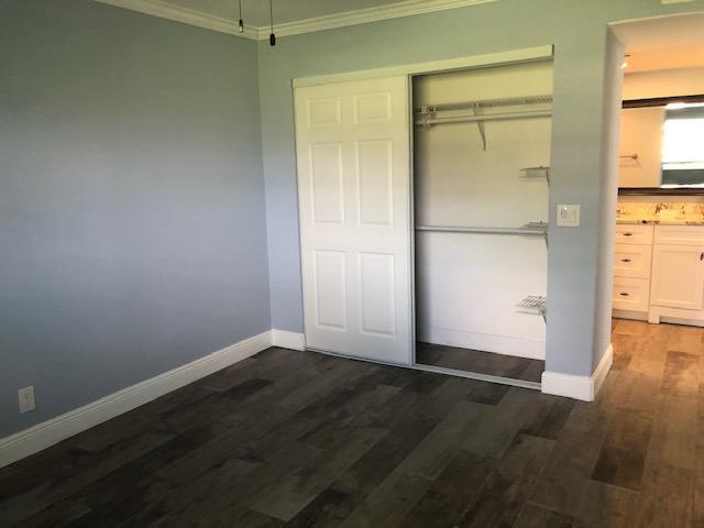 KINGS POINT FLANDERS CONDOS - Residential