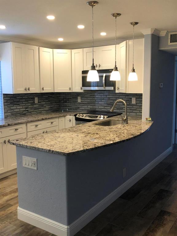 KINGS POINT FLANDERS CONDOS - Residential