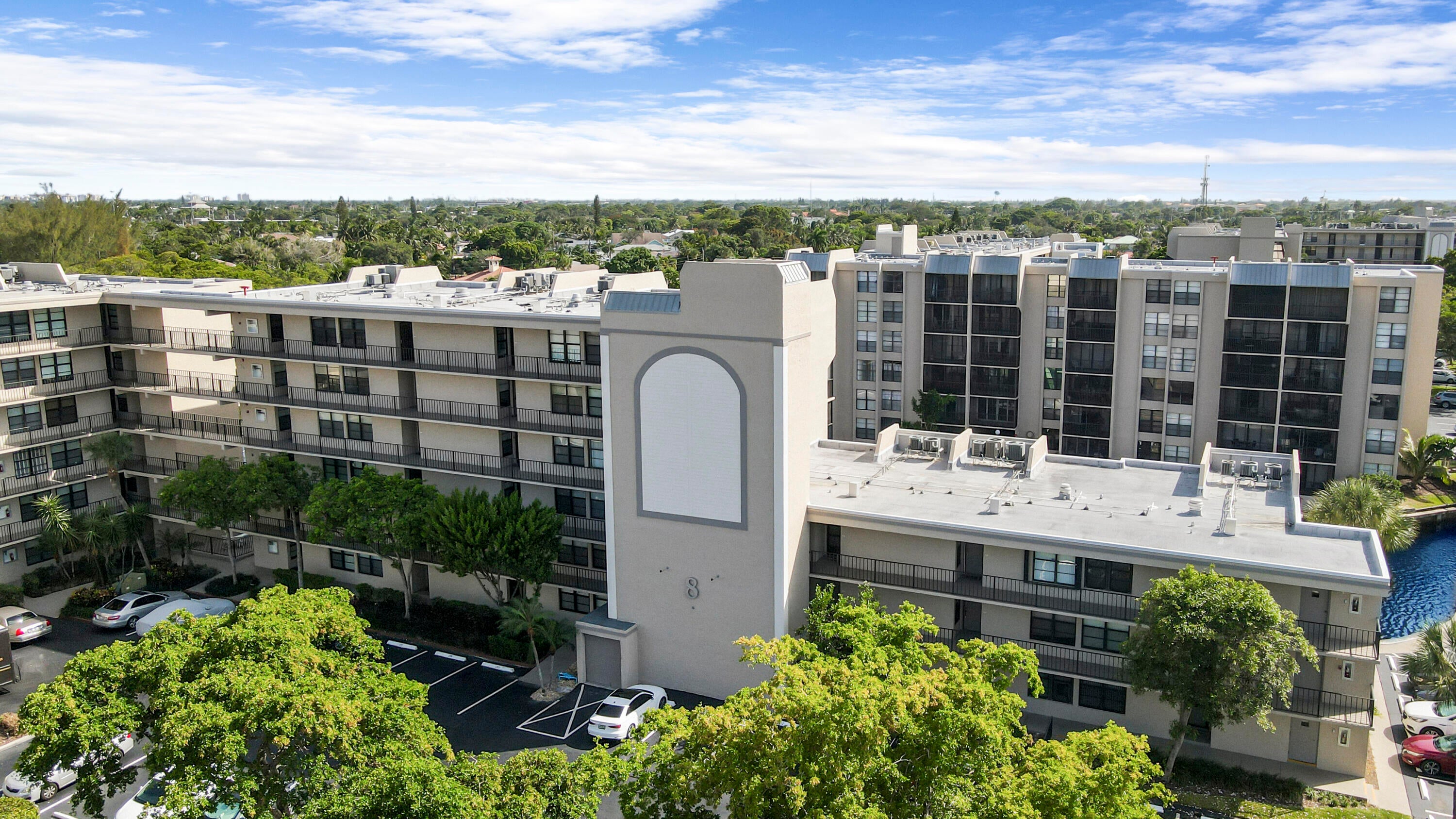8 Royal Palm Way 2010