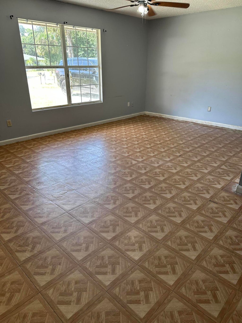 Photo of 1264 36th Avenue, Vero Beach, FL 32968 (MLS # R11116977)