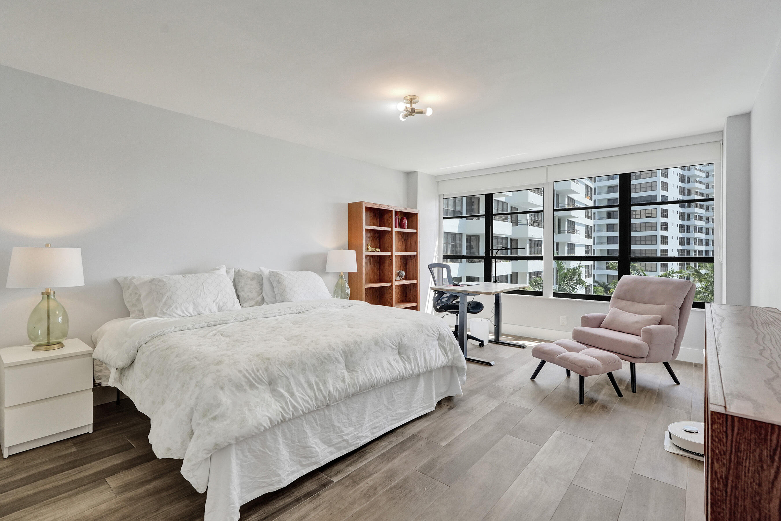 OLYMPUS CONDO PHASE - Residential