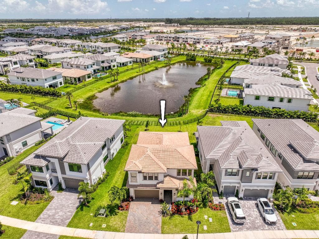 Photo of 13166 Feathering Way, Palm Beach Gardens, FL 33412 (MLS # R11066170)