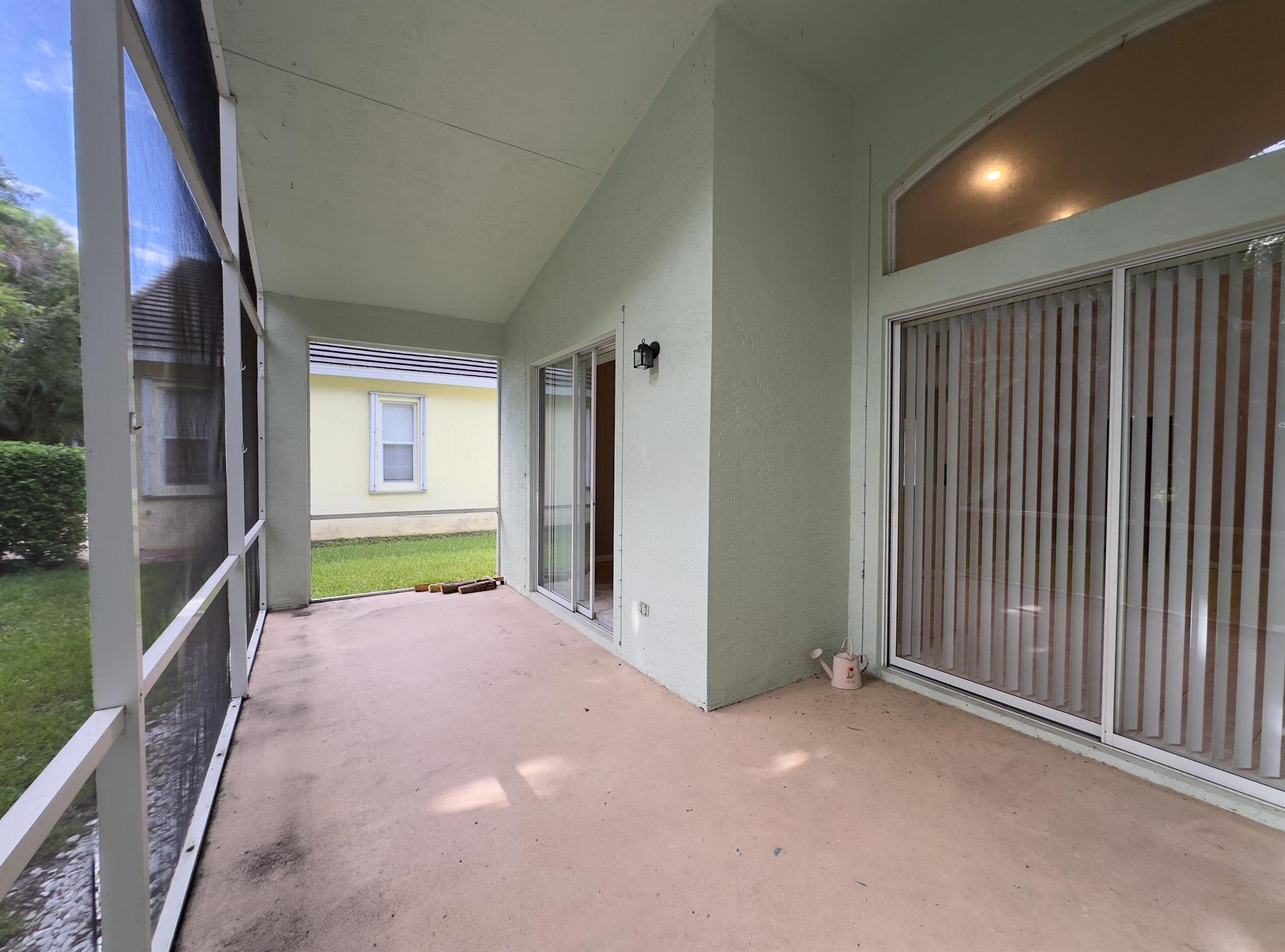 MAGNOLIA LAKES AT ST LUCI - Residential Lease