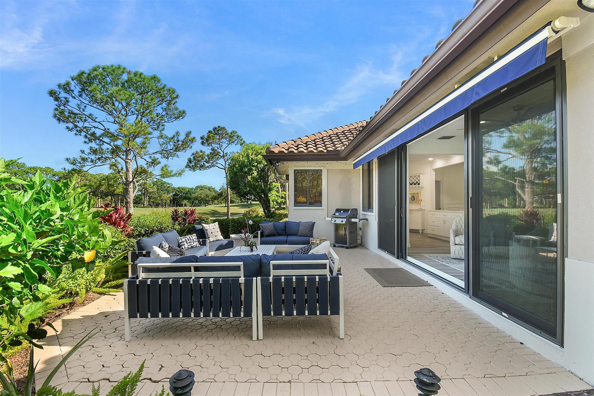 WILLOUGHBY GOLF CLUB - Residential