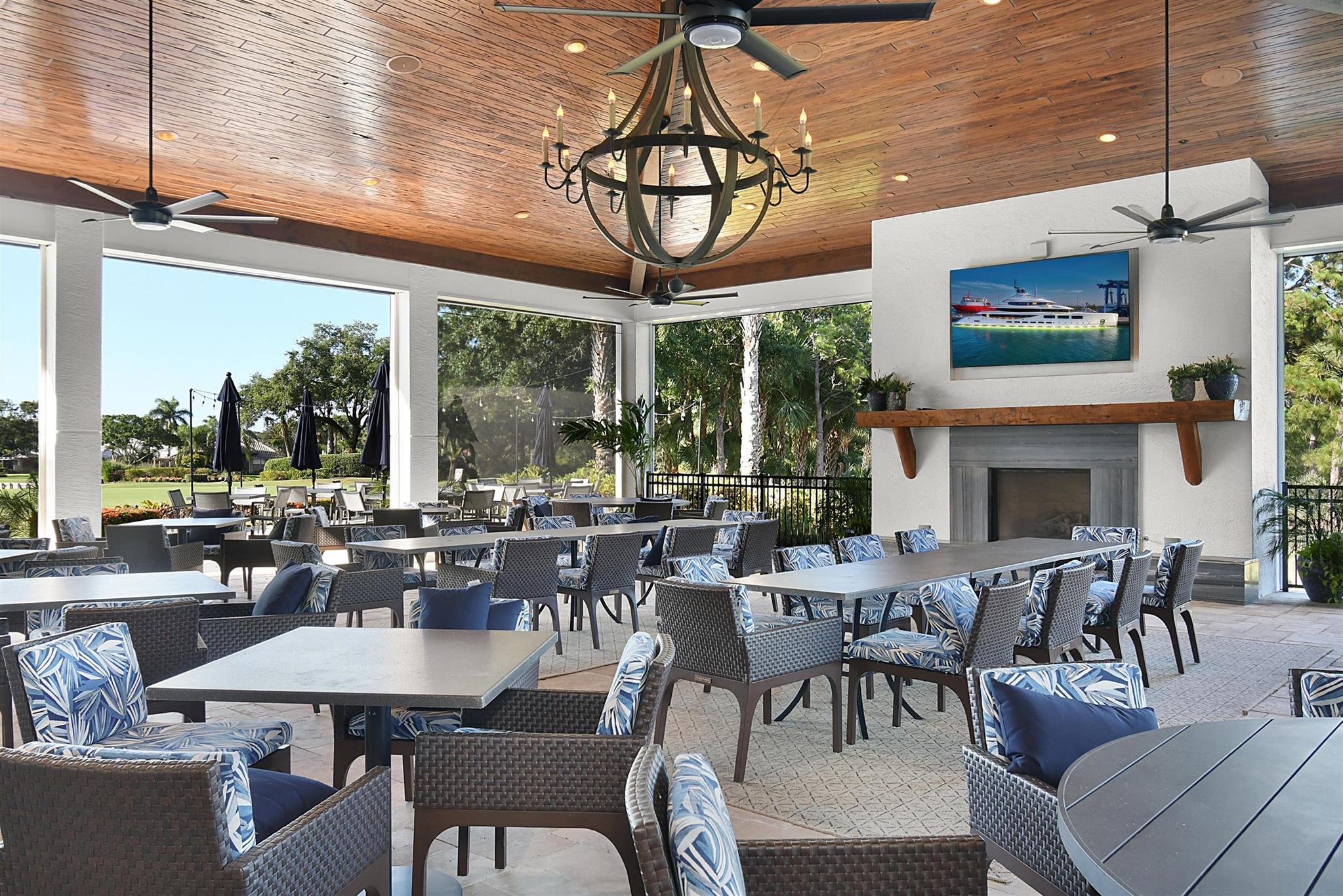 WILLOUGHBY GOLF CLUB - Residential