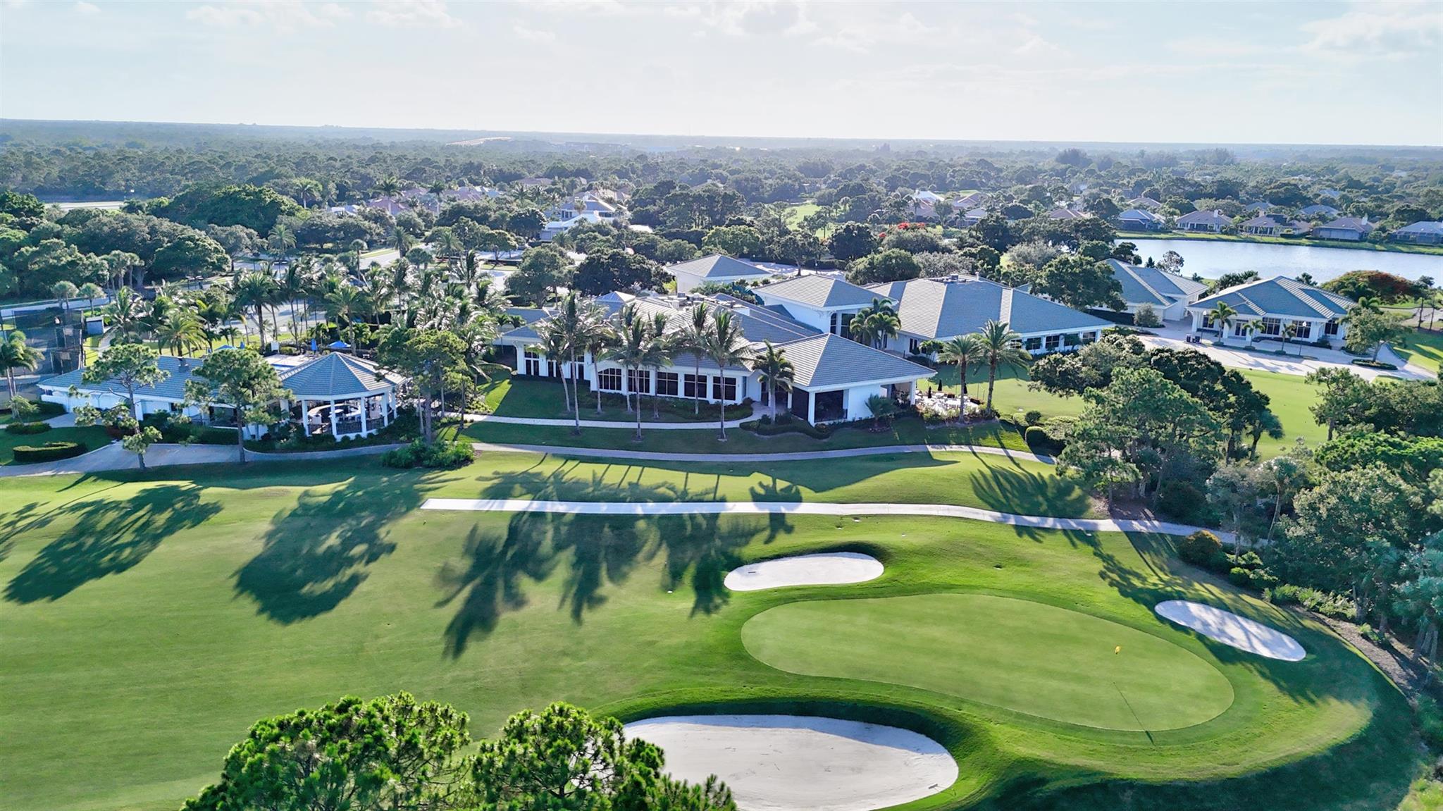 WILLOUGHBY GOLF CLUB - Residential