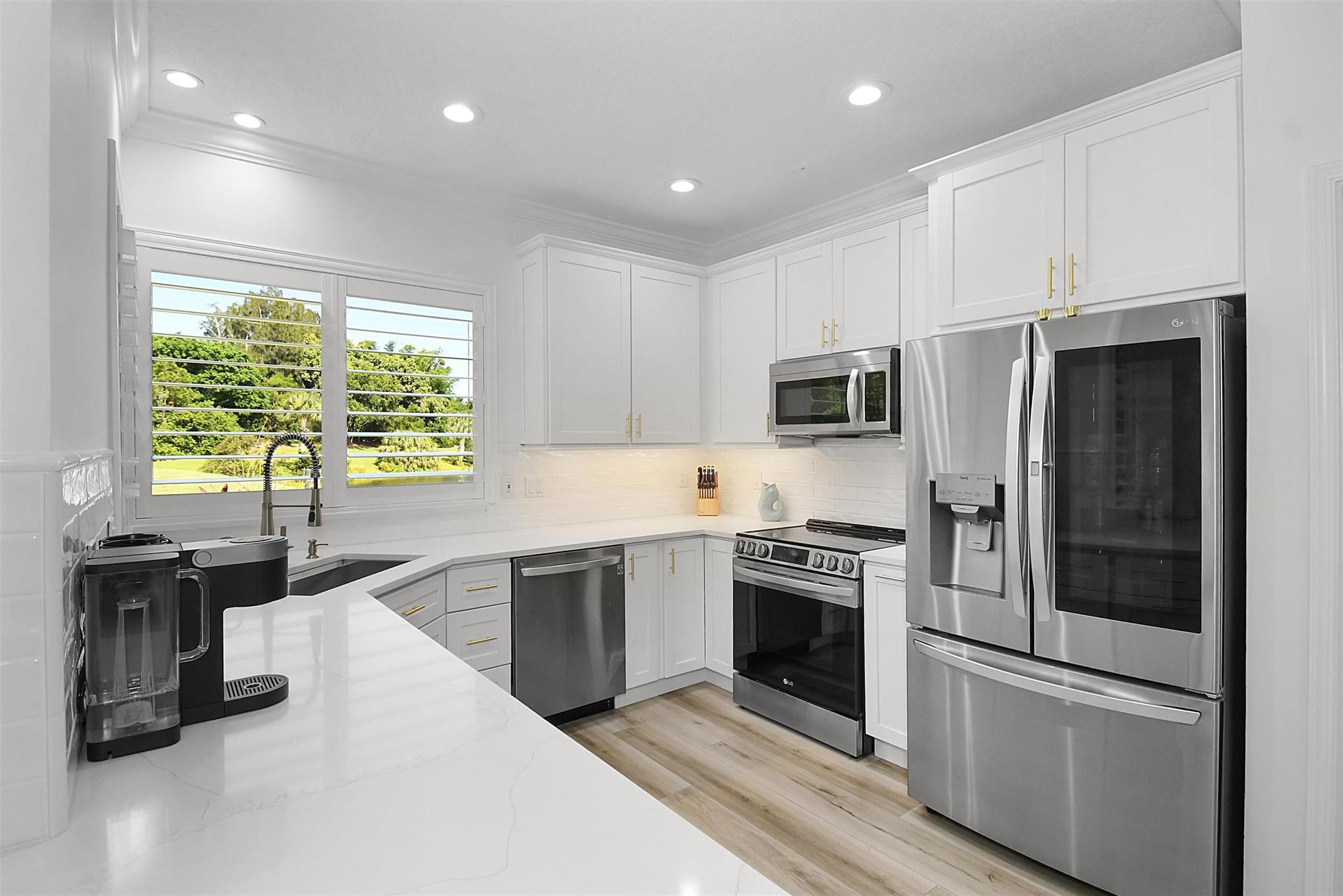 WILLOUGHBY GOLF CLUB - Residential