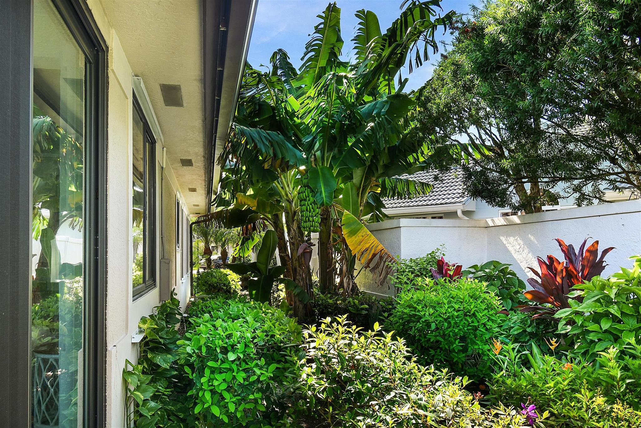 WILLOUGHBY GOLF CLUB - Residential