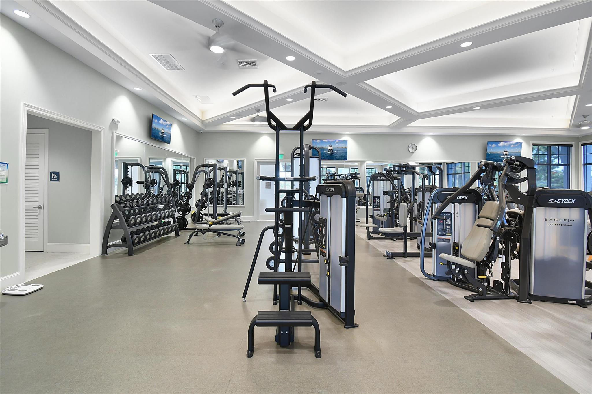 WILLOUGHBY GOLF CLUB - Residential