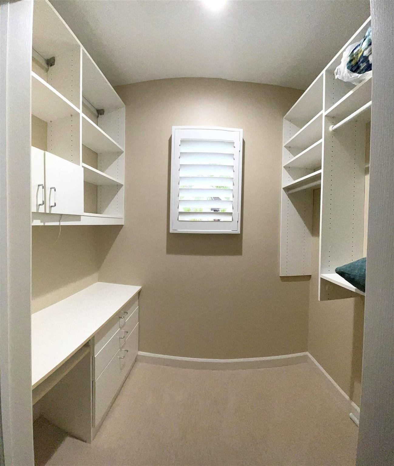 WILLOUGHBY GOLF CLUB - Residential