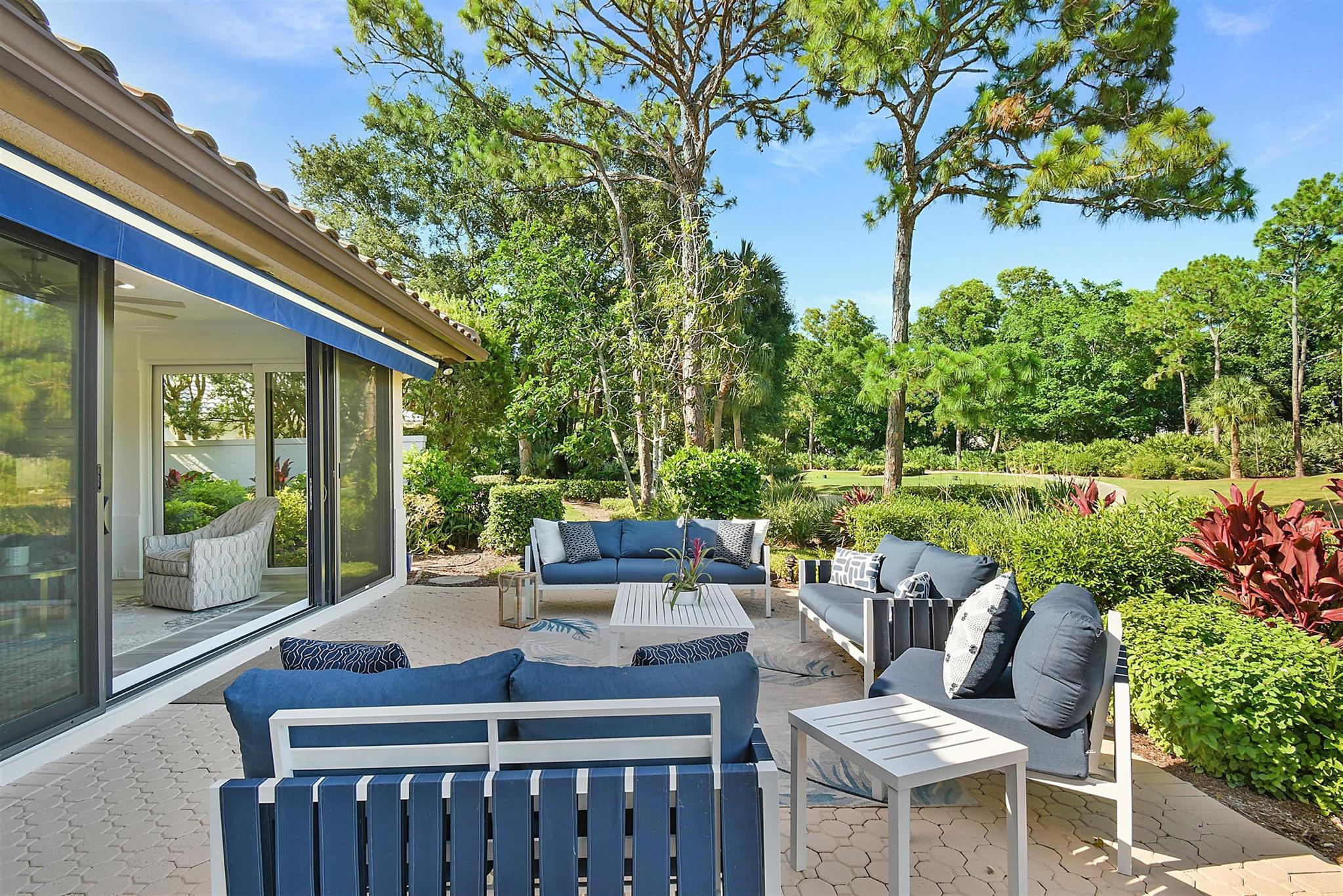 WILLOUGHBY GOLF CLUB - Residential