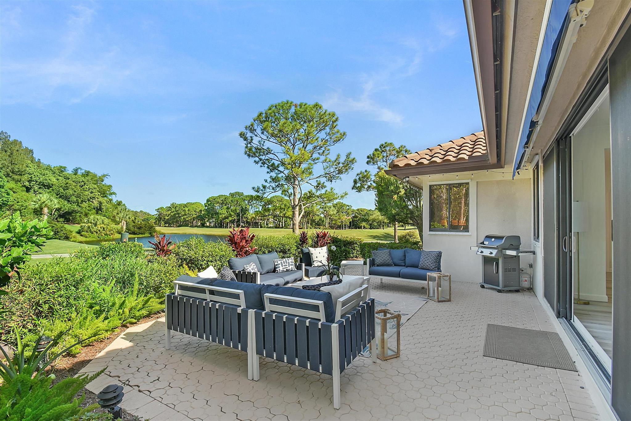 WILLOUGHBY GOLF CLUB - Residential