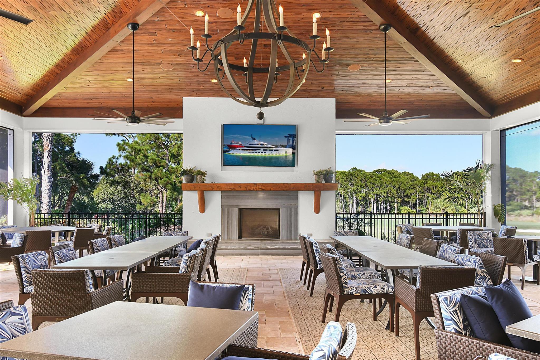 WILLOUGHBY GOLF CLUB - Residential