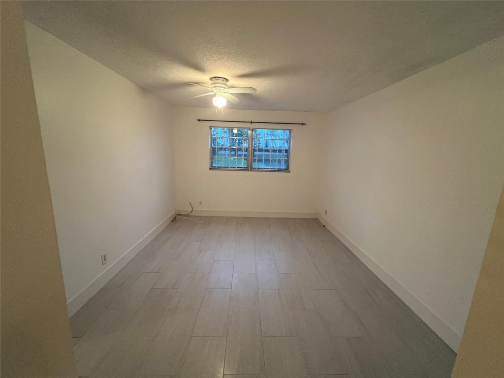 DANIANS NORTH CONDO - Residential