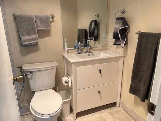 CAMBRIDGE G CONDO - Residential