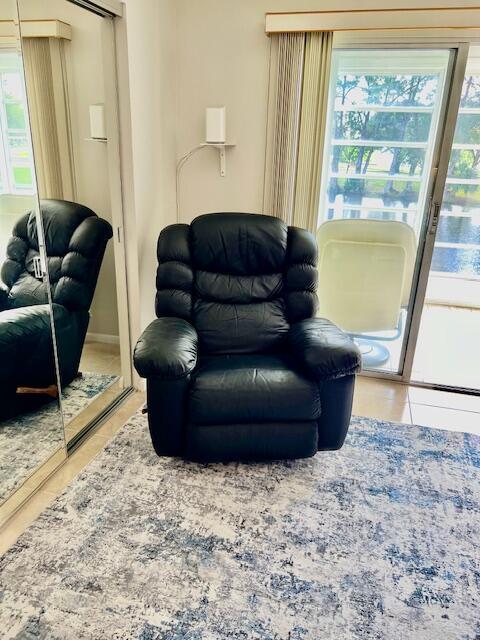 CAMBRIDGE G CONDO - Residential