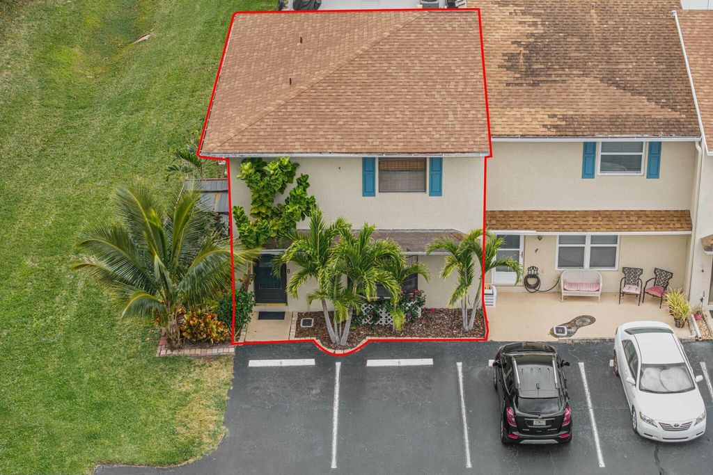 Photo of 60 SW Blackburn Terrace #9, Stuart, FL 34997 (MLS # R11068572)