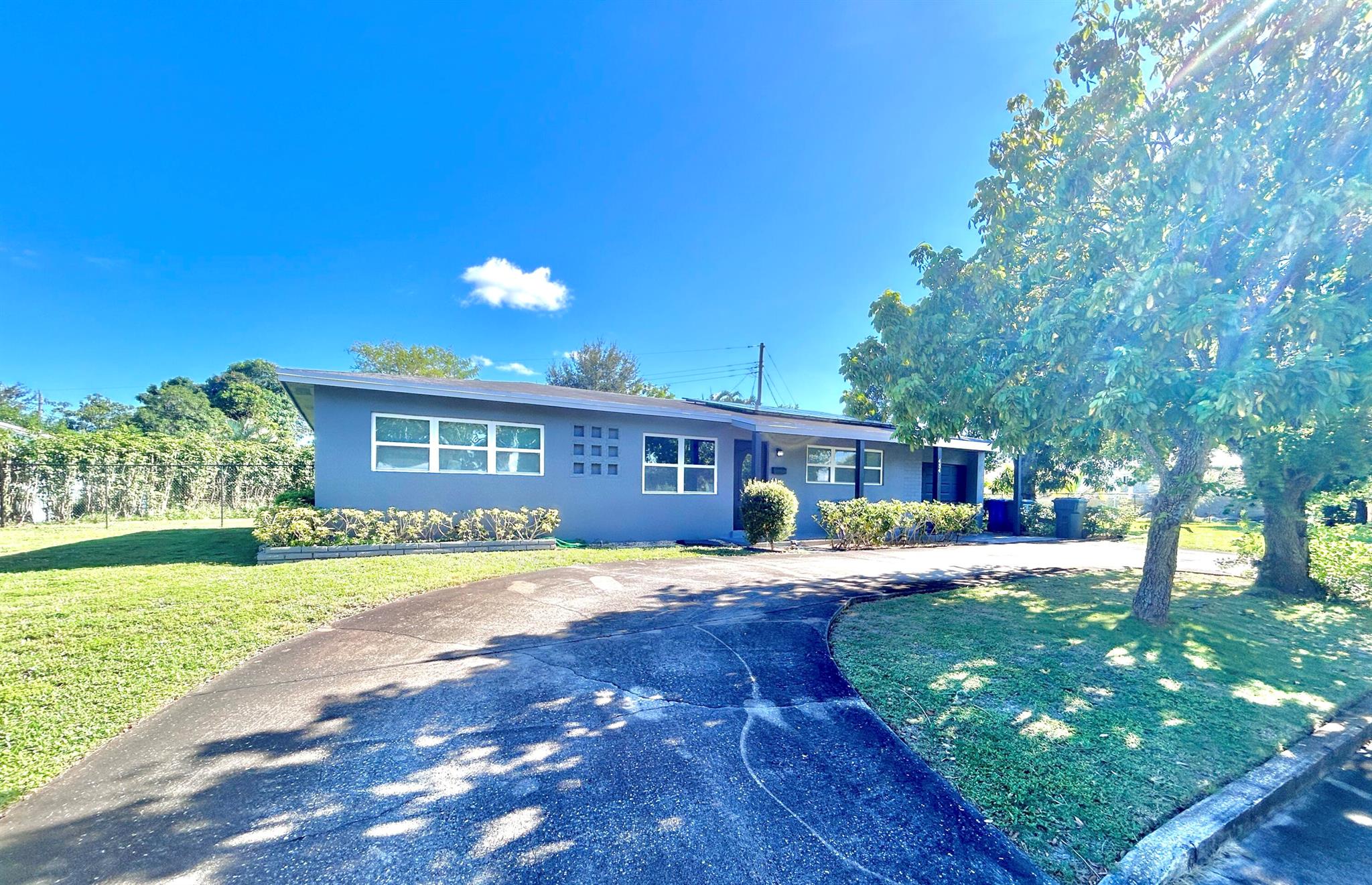 454 Flagler Boulevard