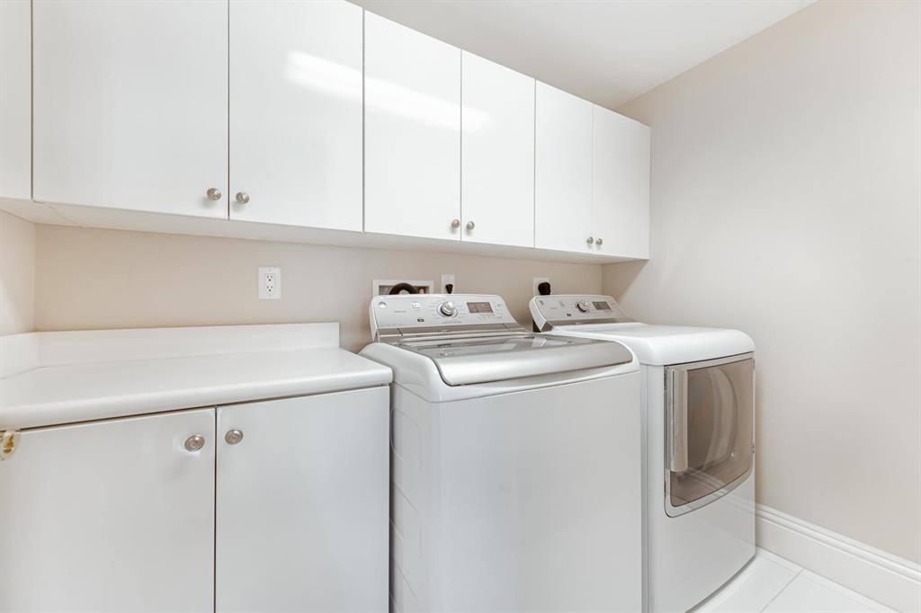 200 EAST - Residential