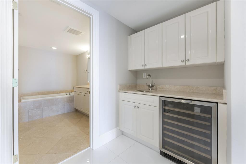 200 EAST - Residential