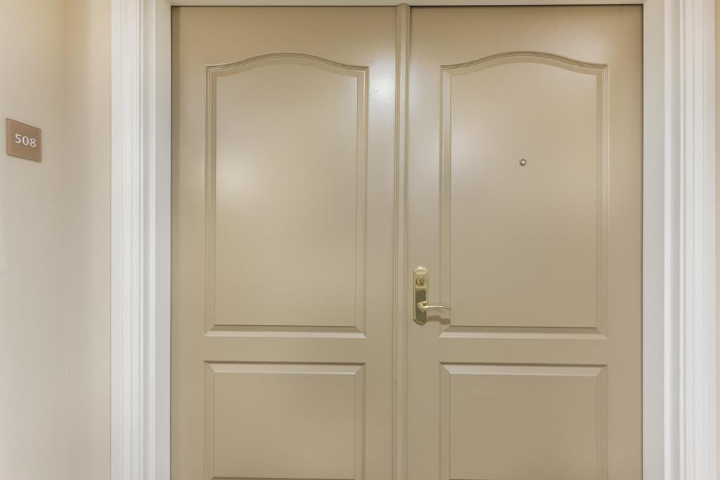 200 EAST - Residential