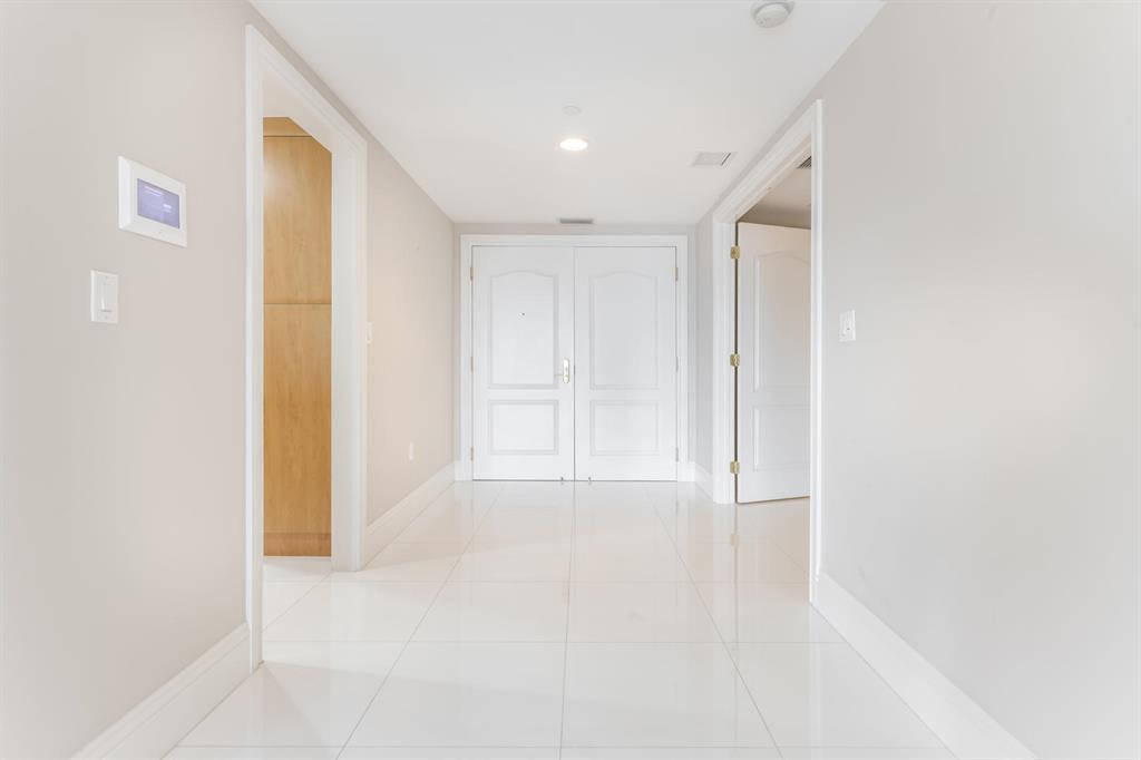 200 EAST - Residential