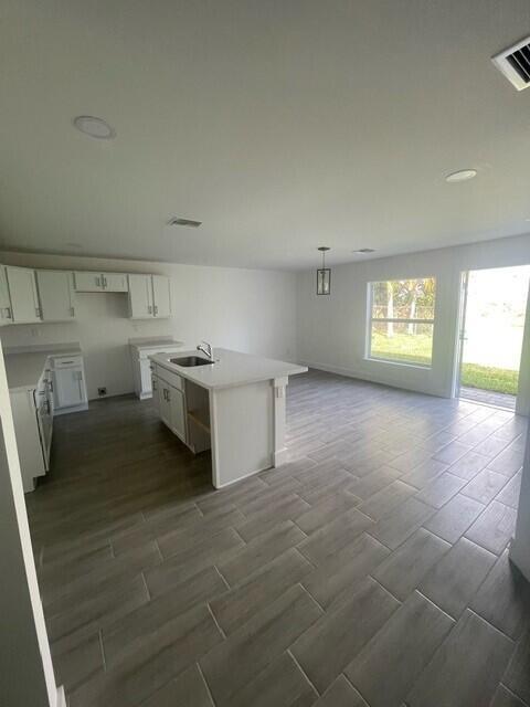 Lanehart Sub OF LOT 3 IN - Residential