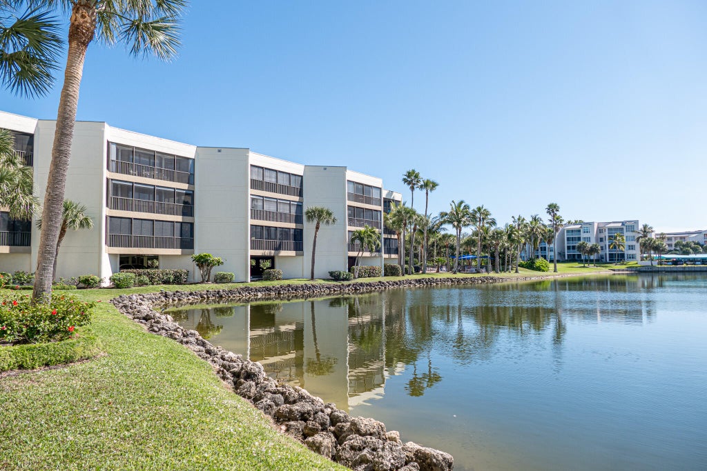 Photo of 221 NE Plantation Road #308, Stuart, FL 34996 (MLS # R11061543)