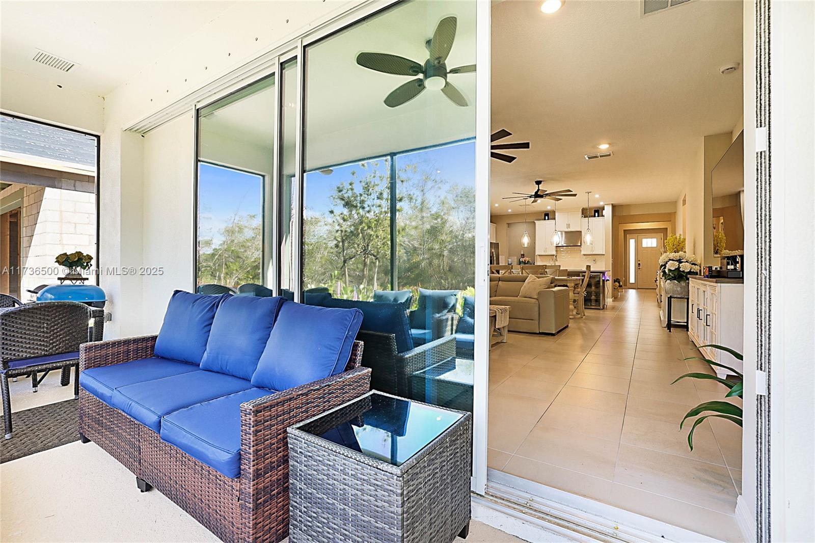 VERANDA OAKS - Residential Lease