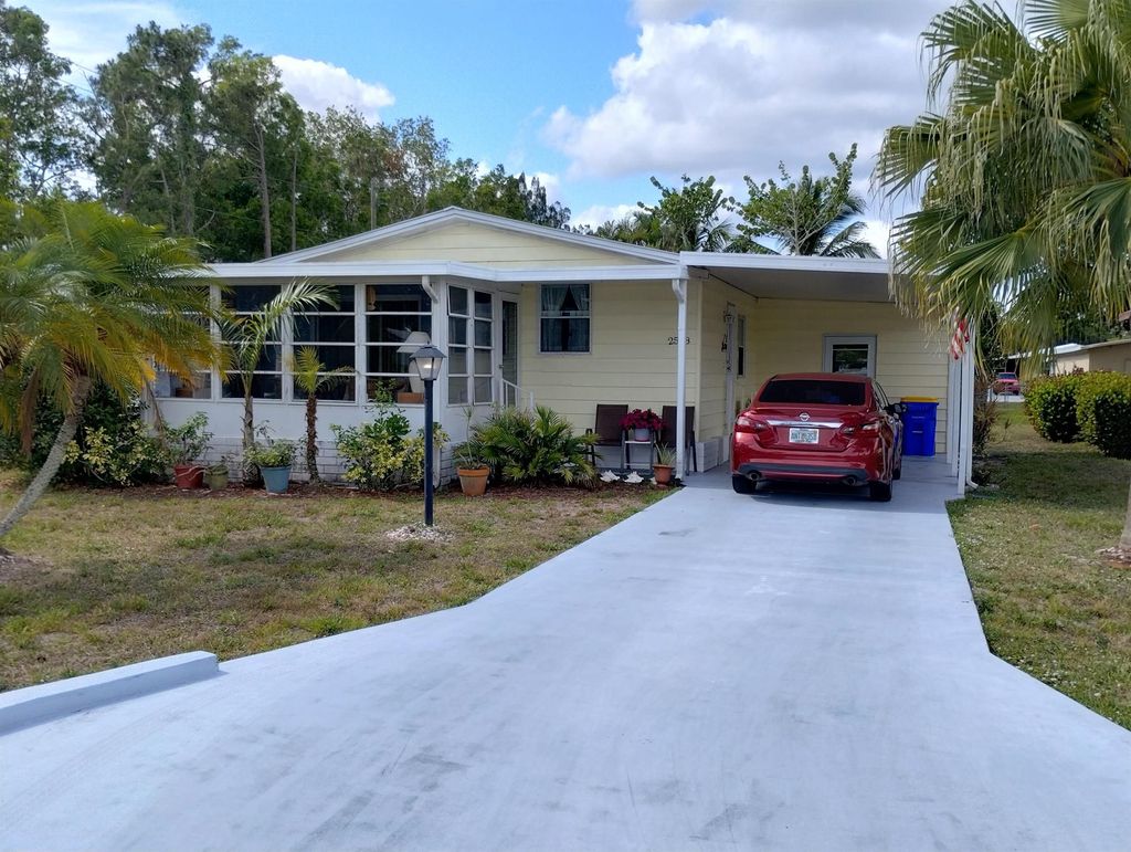 Photo of 2578 SW Thunderbird Trail, Stuart, FL 34997 (MLS # R11092452)