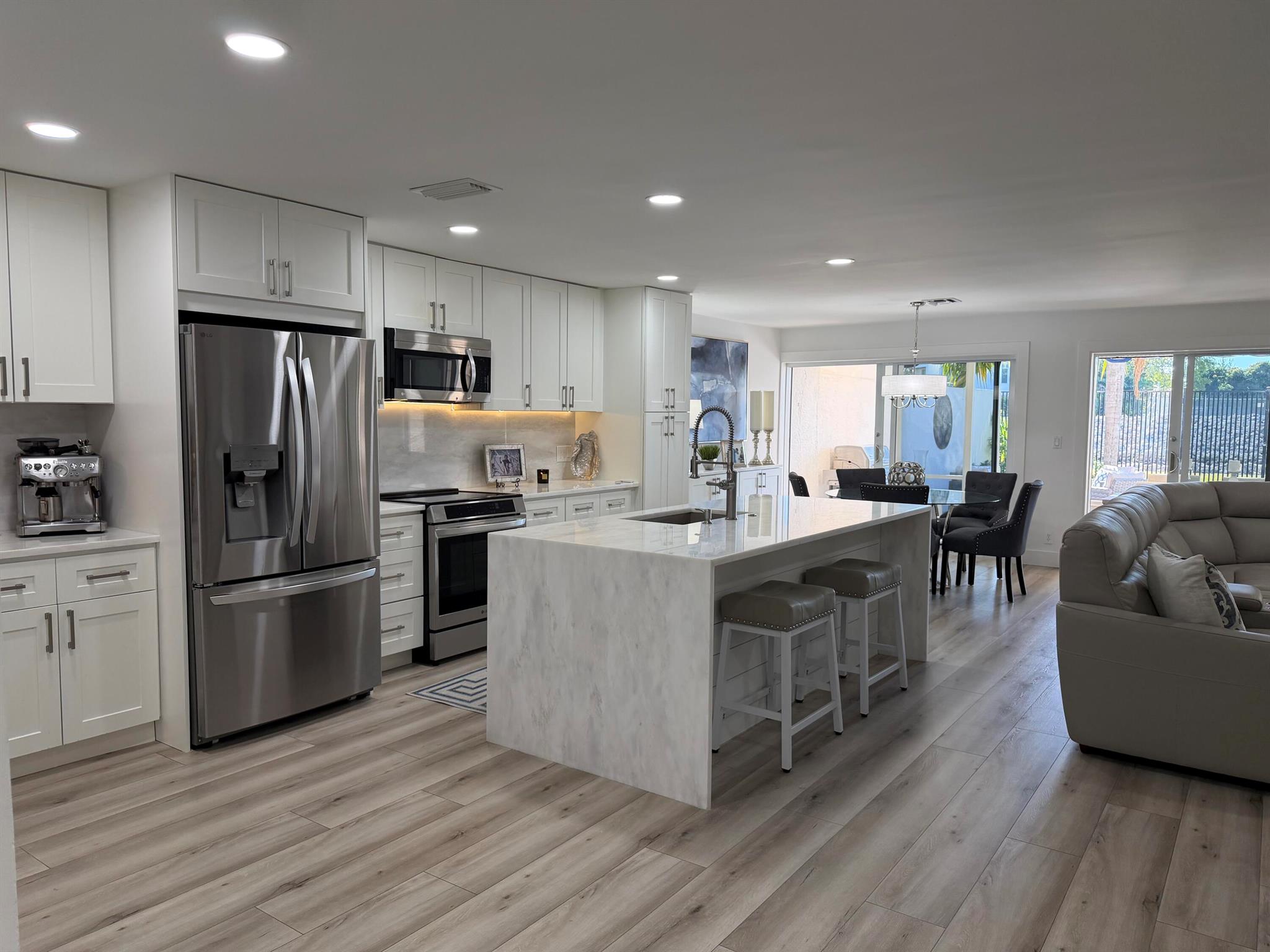 PELICAN HARBOR PH 2 - Residential