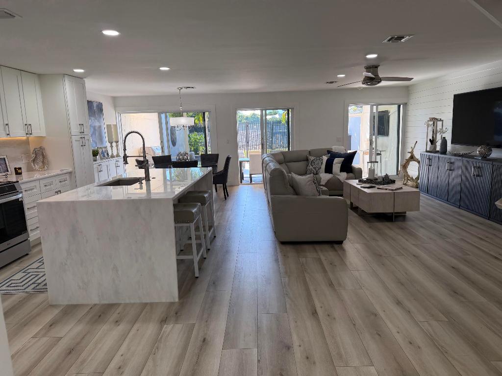 PELICAN HARBOR PH 2 - Residential